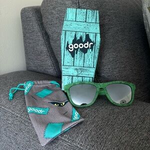 Halloween glow in the dark Goodr sunglasses